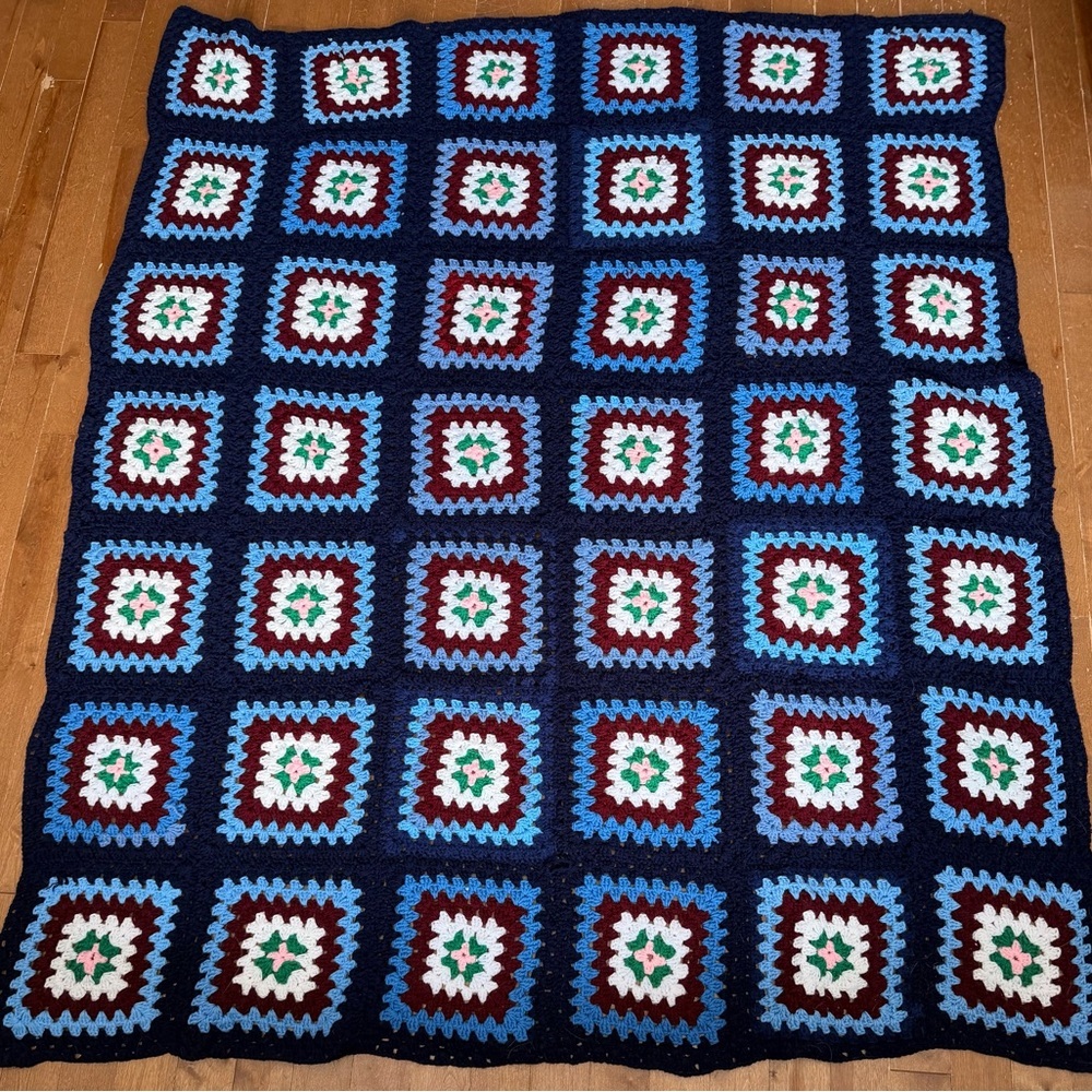 Handmade Crochet Granny Square Throw - Picture 4 of 4
